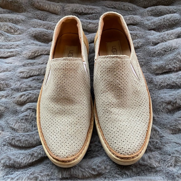 Ugg Adley Perf Stardust  Suede Leather Slip On Sneakers - Picture 2 of 11